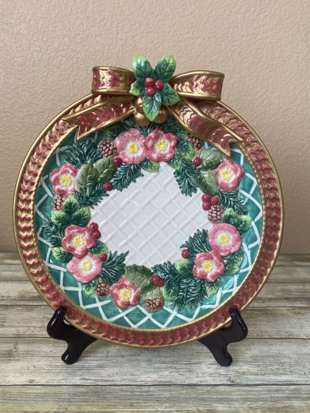 Fitz & Floyd Classics Christmas Wreath Plate 9.5" Holiday Decor